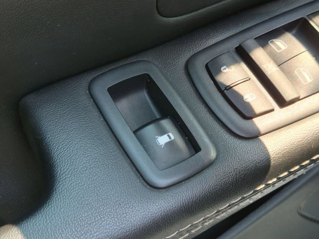 Used 2018 White Dodge SE Plus image 13
