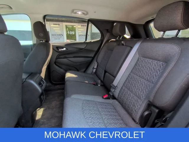 Used 2024 Summit White Chevrolet LT image 11