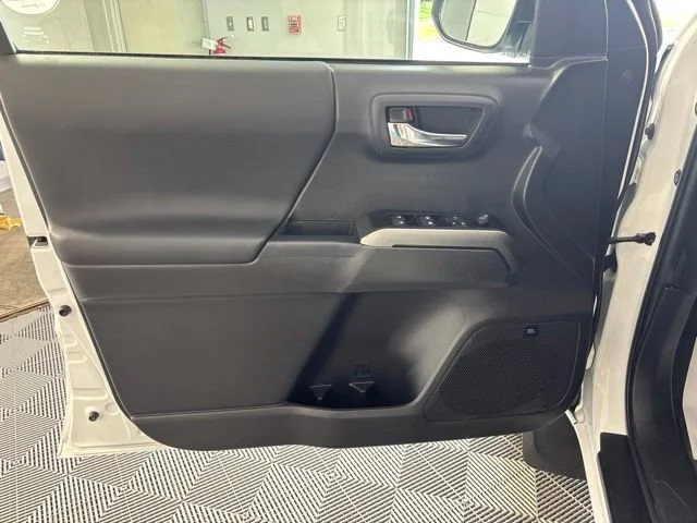 Used 2023 White Toyota SR image 5