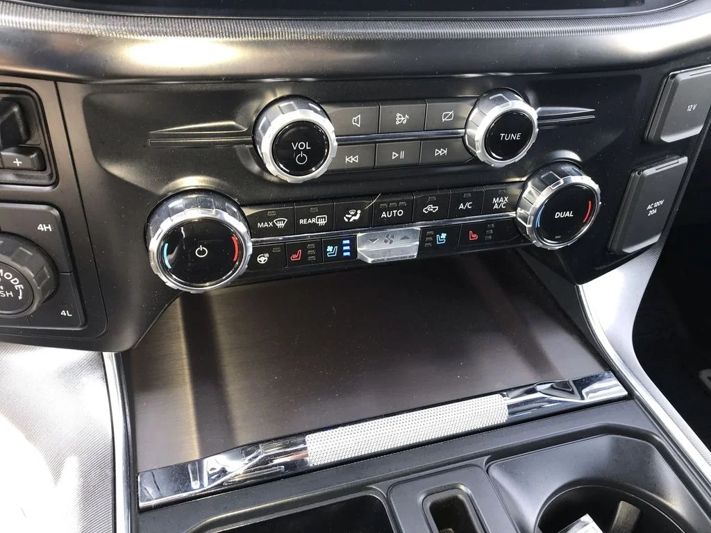 Used 2024 White Ford Platinum image 19