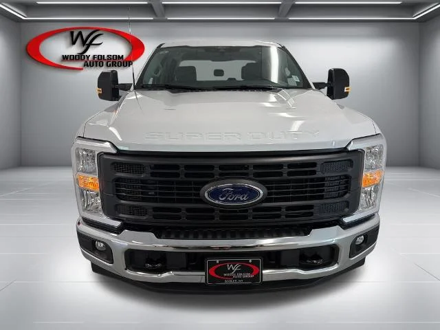 New 2026 Oxford White Ford F-250® XL image 17