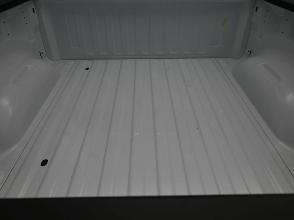 New 2026 Bright White Clearcoat RAM Big Horn/Lone Star image 27
