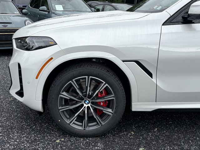 New 2027 Mineral White Metallic BMW xDrive40i image 4