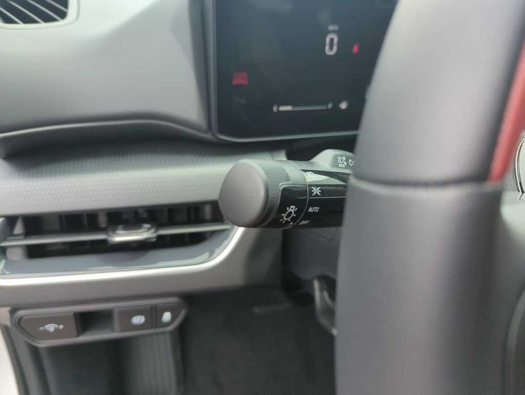 New 2026 Snow White Pearl Kia GT-Line image 21