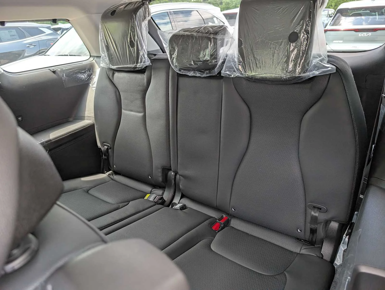 New 2026 Ceramic Silver Kia SX Prestige image 19