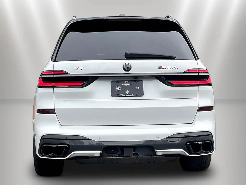 Used 2024 White Metallic BMW M60i image 5