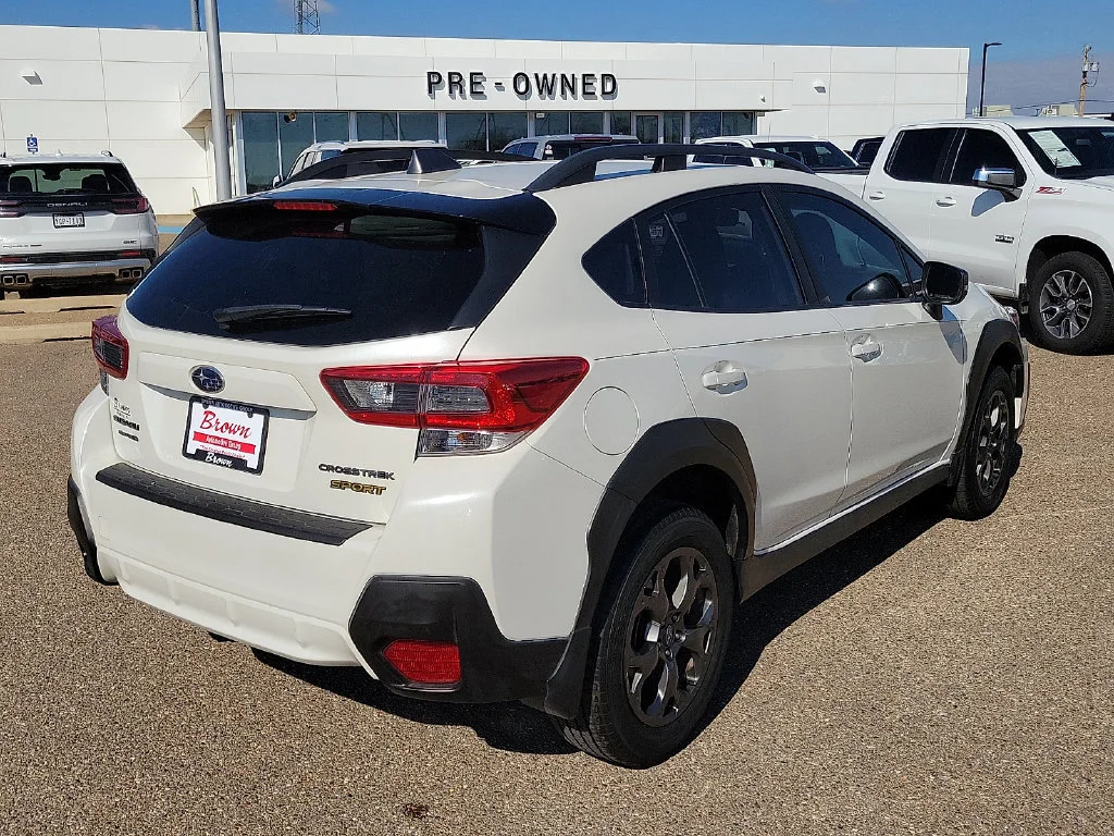 Used 2021  Subaru Sport image 10