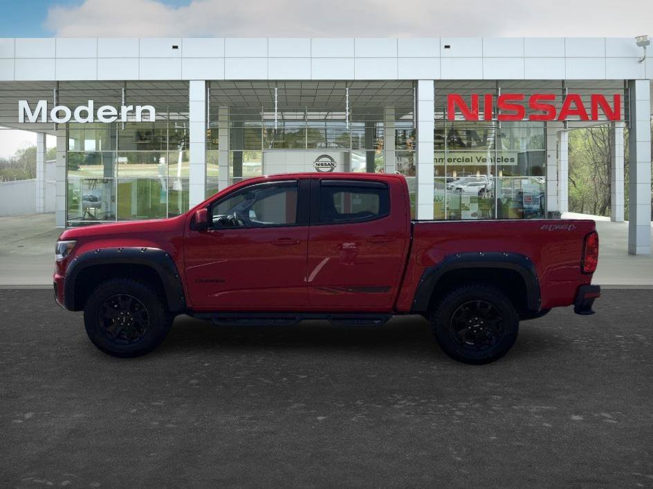 Used 2018 Red Hot Chevrolet 4WD LT image 7
