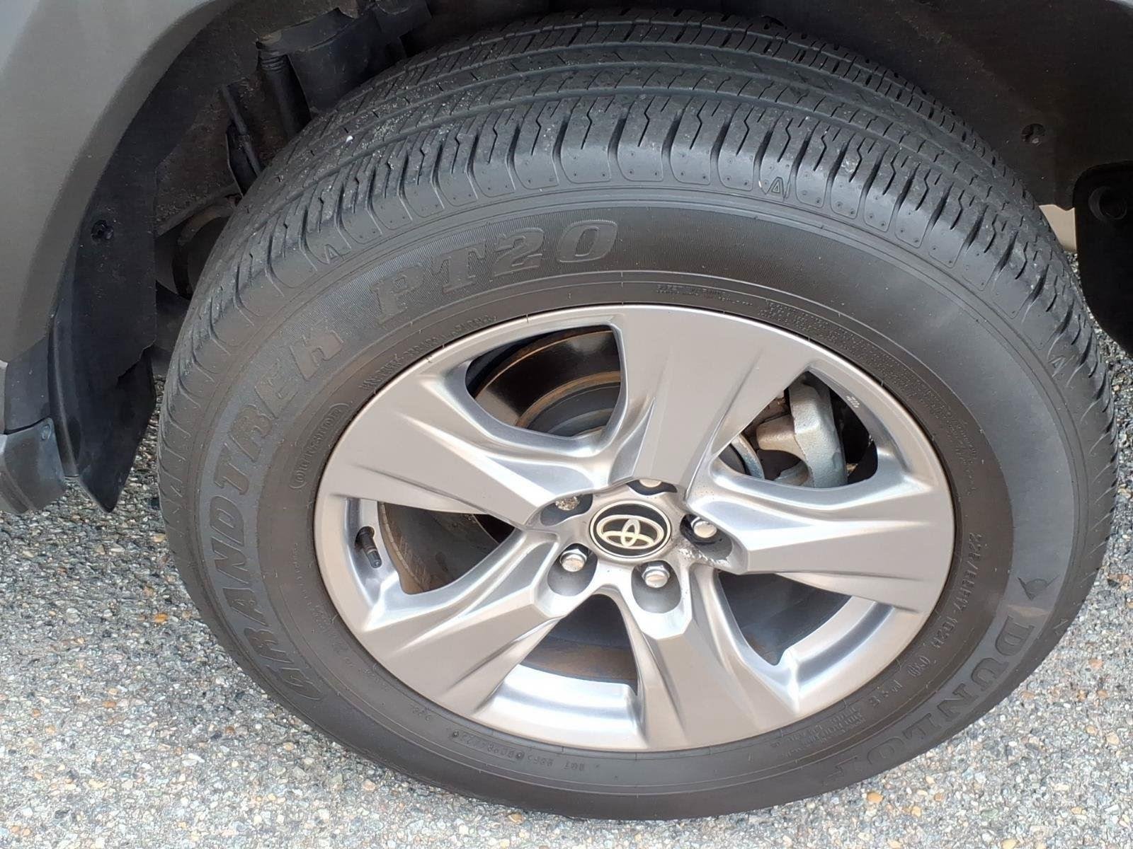 Used 2024 Magnetic Gray Metallic Toyota XLE image 5