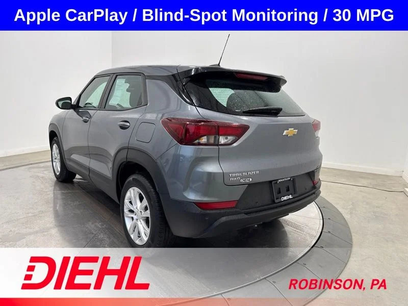 Used 2022 Gray Chevrolet LS image 5