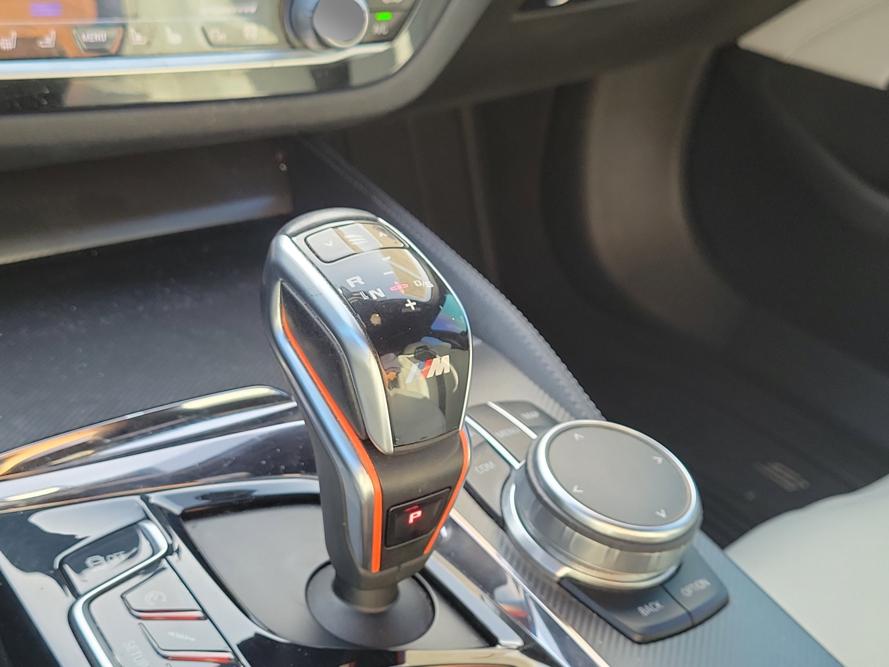 Used 2018 Blue Metallic BMW Base image 21