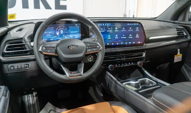 2027 Chevrolet Traverse Z71 - Photo 13