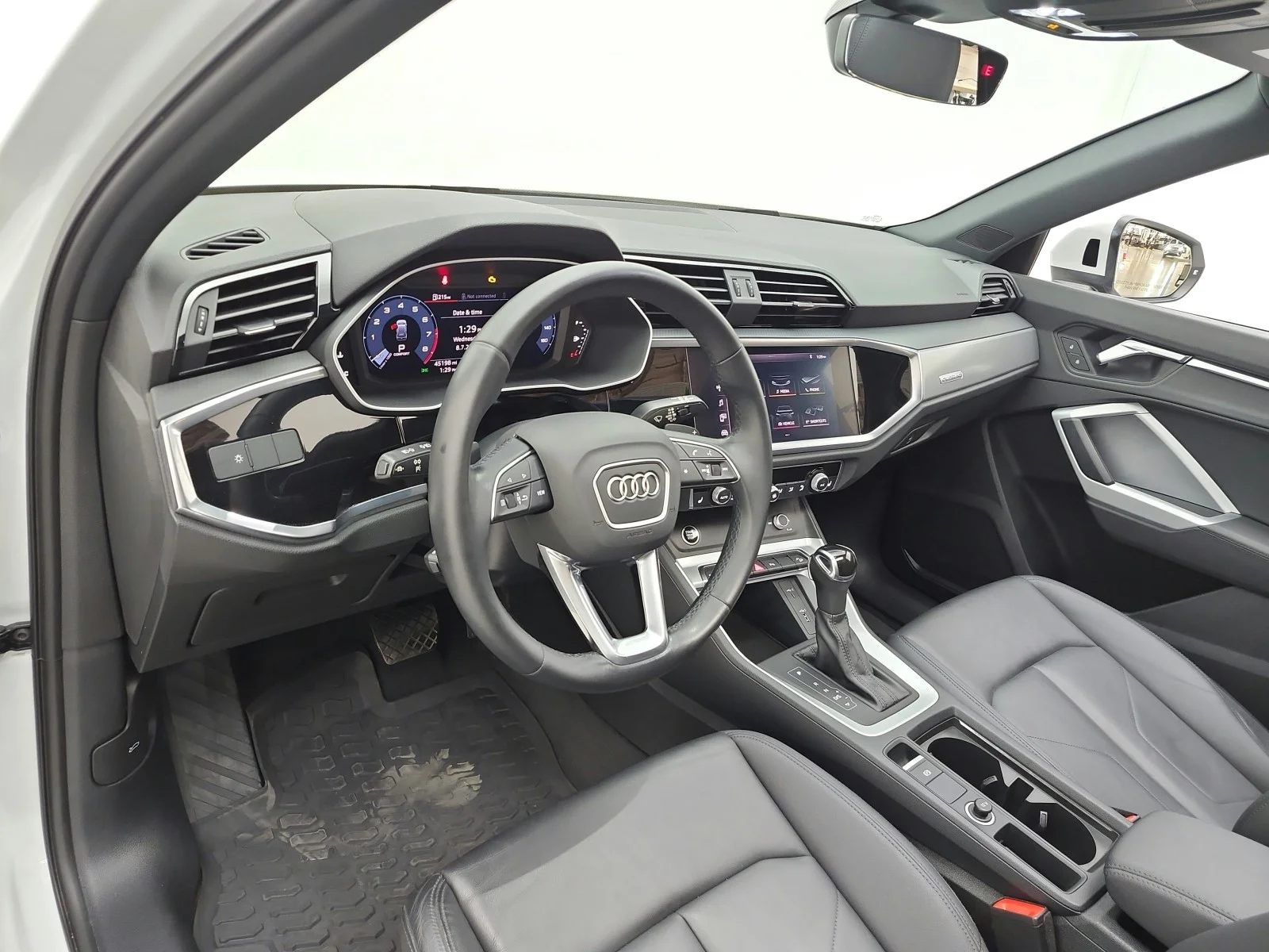 Used 2021 Glacier White Metallic Audi S line Premium 45 TFSI quattro image 9