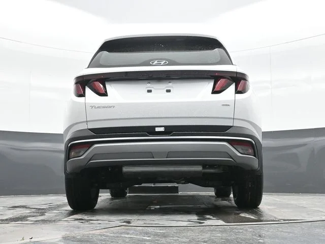 New 2026 White Hyundai SE image 18