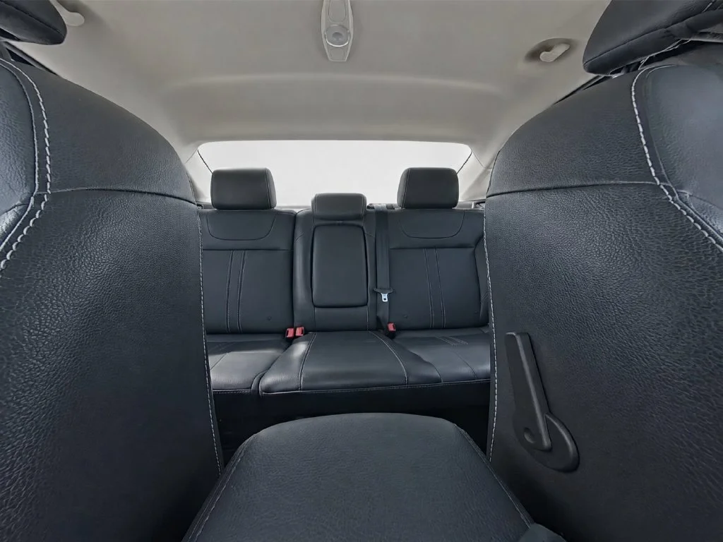 Used 2014 Silver Ford Titanium image 18