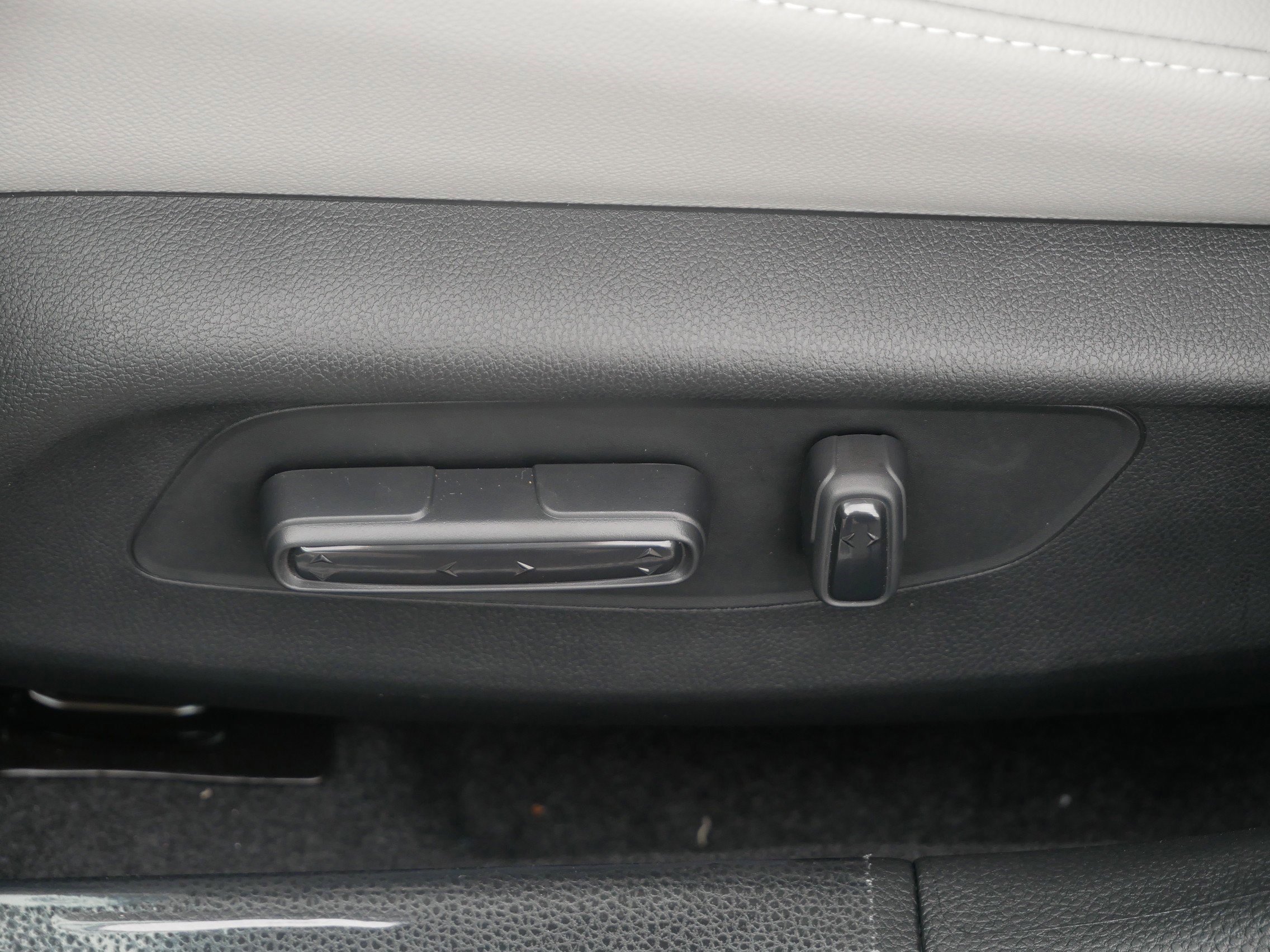 2026 Honda Civic Sport Touring - Photo 14