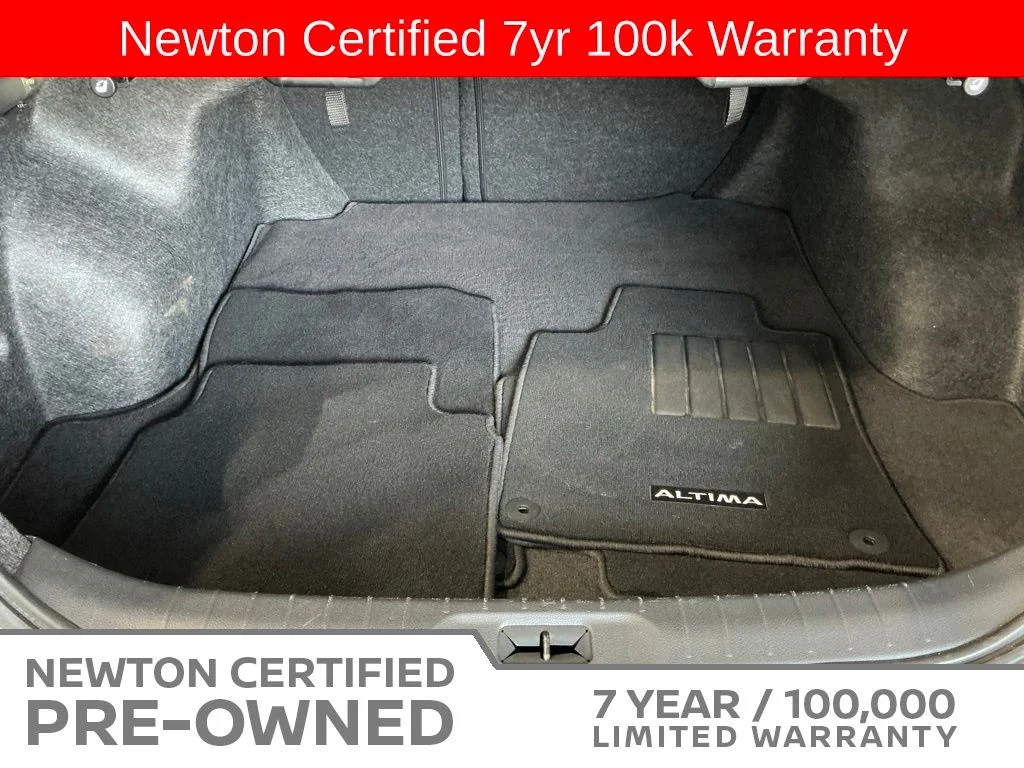 Certified Used 2025 Gun Metallic Nissan 2.5 SV image 18