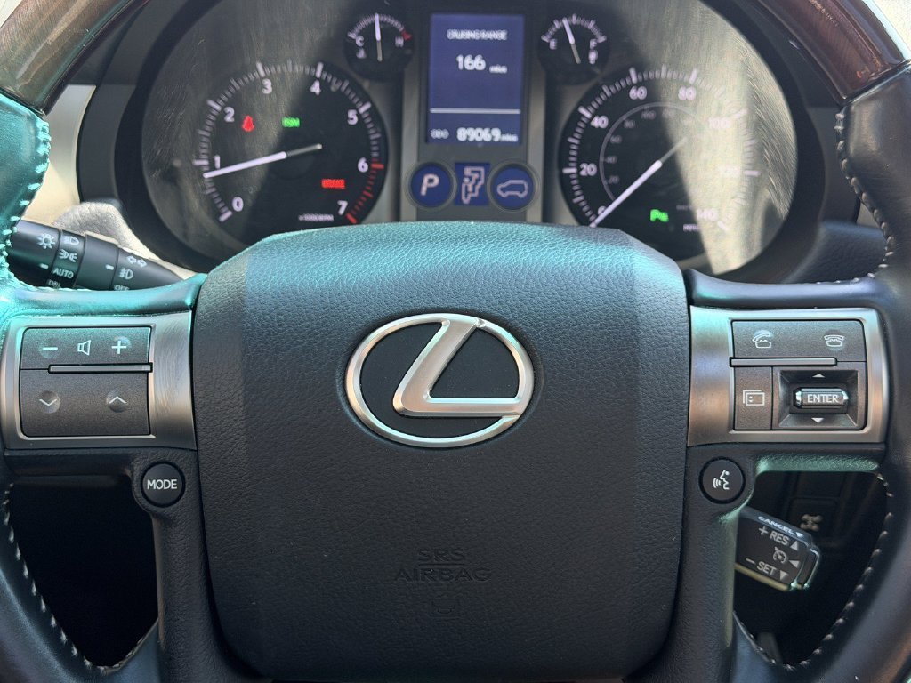 Used 2018 Onyx Black Lexus 460 image 35
