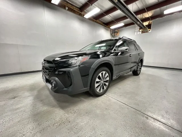 2023 Subaru Outback Touring XT's photo