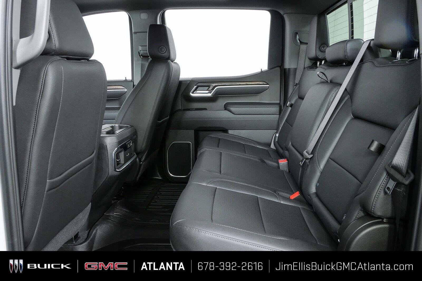2026 GMC Sierra 1500 SLT - Photo 18