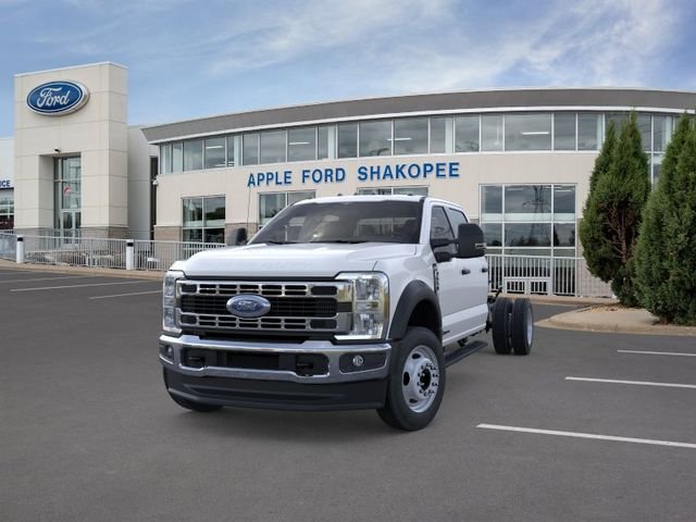 New 2026 White Ford XLT image 2