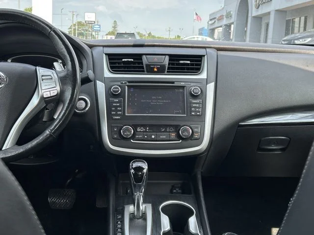Used 2017 Gun Metallic Nissan 3.5 SL image 23