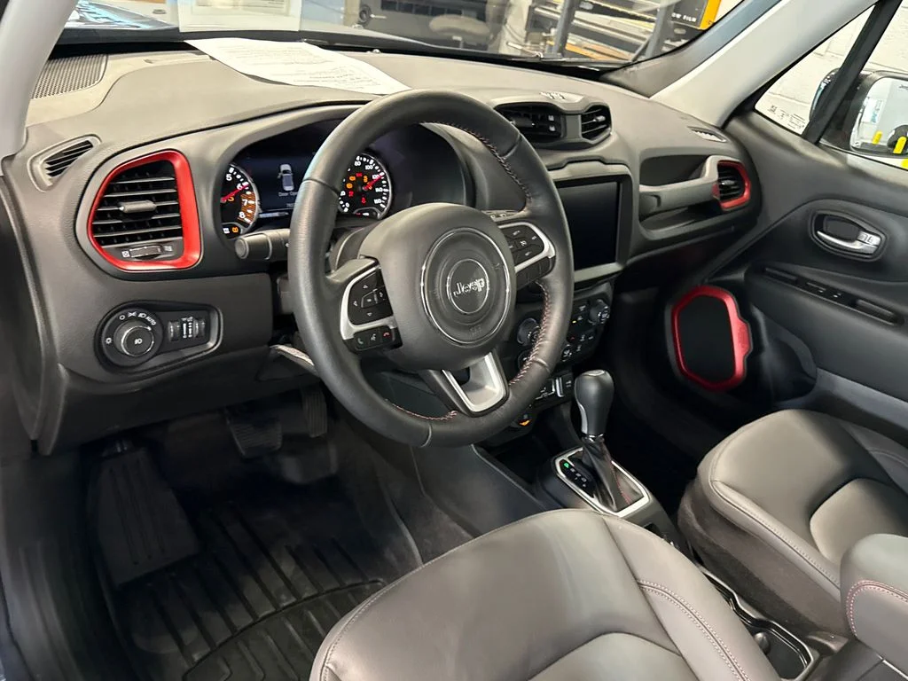 Used 2023 Blue Jeep Trailhawk image 5