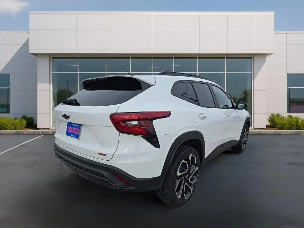 2026 Chevrolet Trax RS - Photo 7