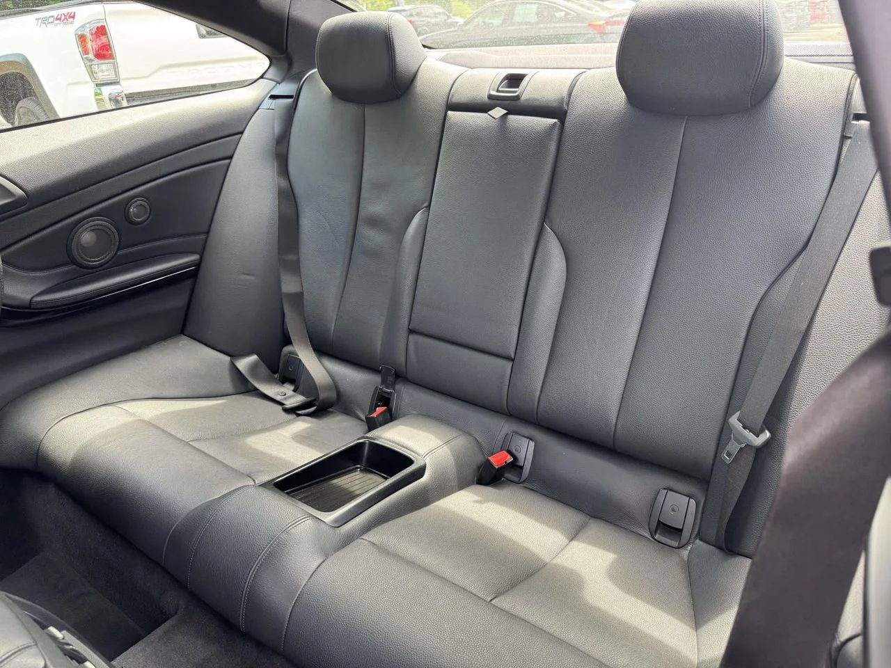 Used 2017 Black Sapphire Metallic BMW xDrive image 17