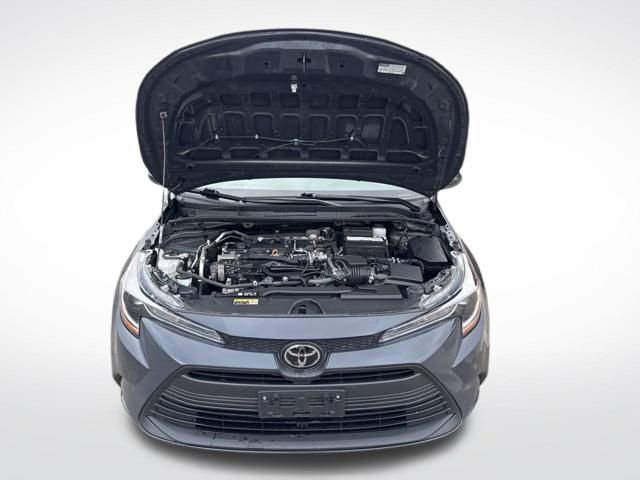 Used 2024 Underground Toyota LE image 29