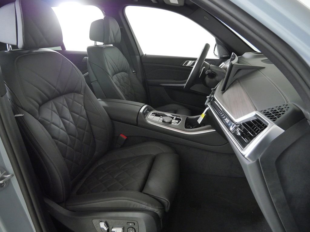 New 2026 Brooklyn Grey Metallic BMW xDrive40i image 21