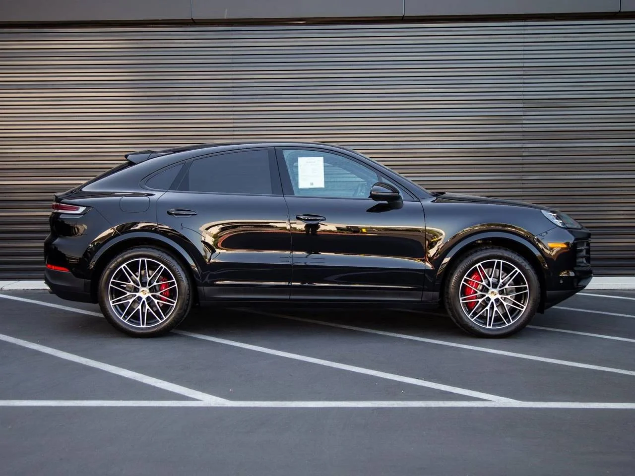 Certified Used 2024  Porsche S image 8