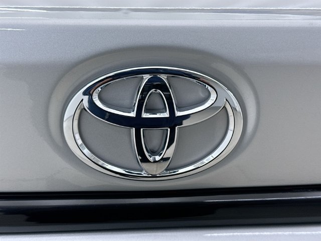 2024 Toyota Corolla LE - Photo 37
