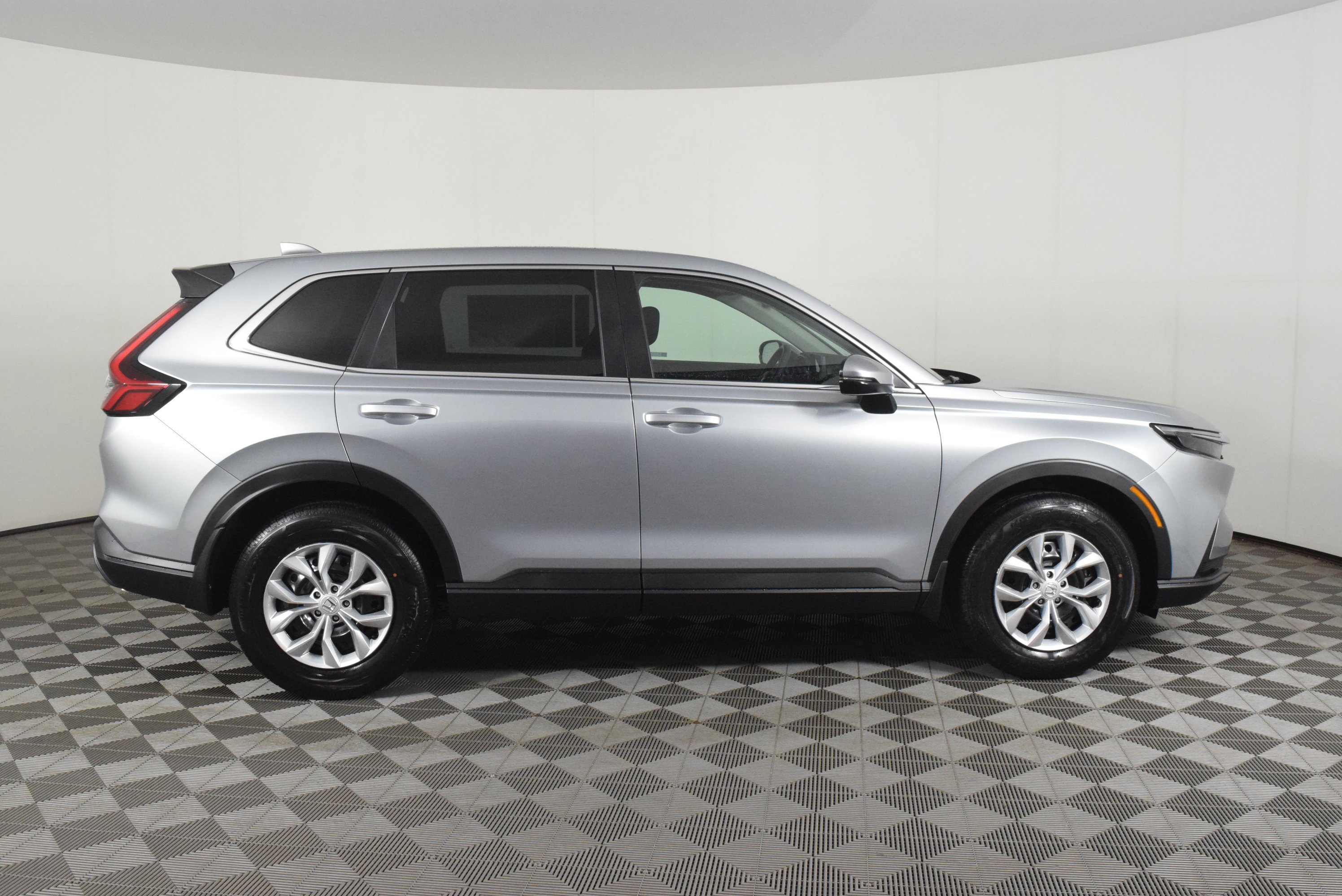 New 2026 Solar Silver Metallic Honda LX image 5