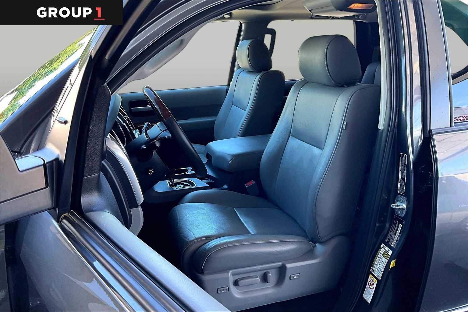 Certified Used 2019 Magnetic Gray Metallic Toyota Platinum image 9