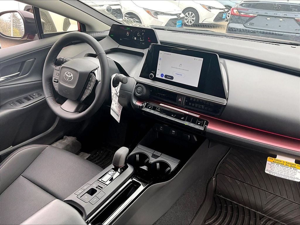 2026 Toyota Prius Plug-in Hybrid XSE - Photo 10