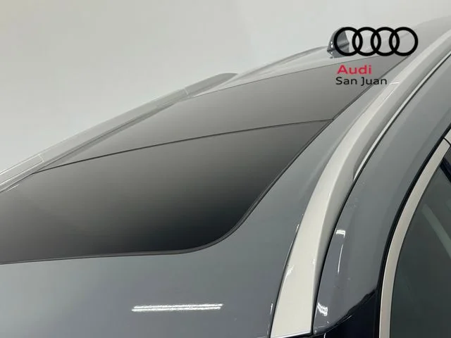Used 2022 Gray Nissan SL image 7