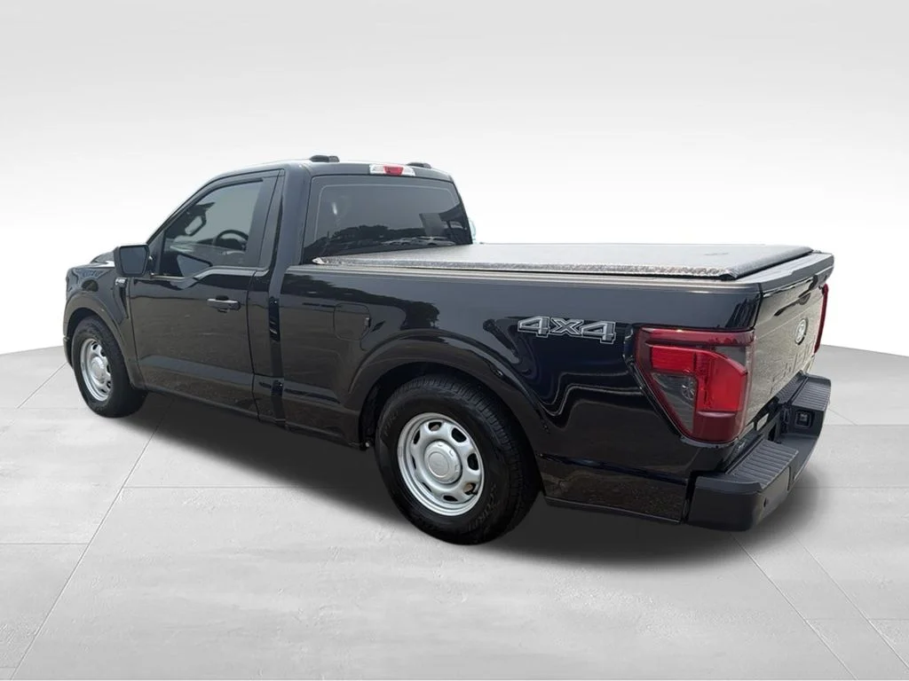 Used 2025 Black Ford XL image 3