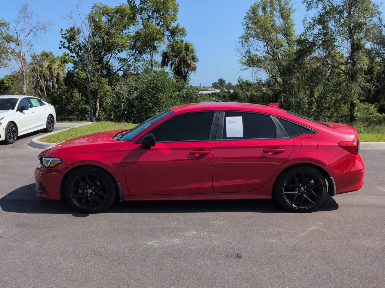 Used 2022 Rallye Red Honda Sport image 7