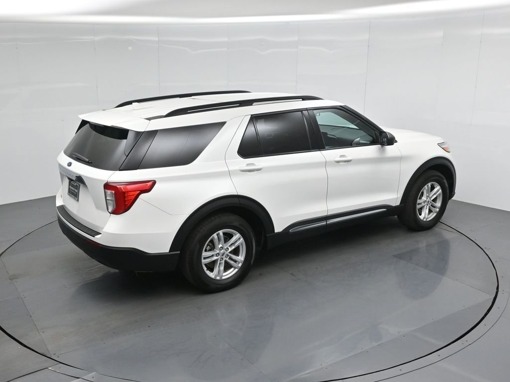 Certified Used 2023 White Ford XLT image 42