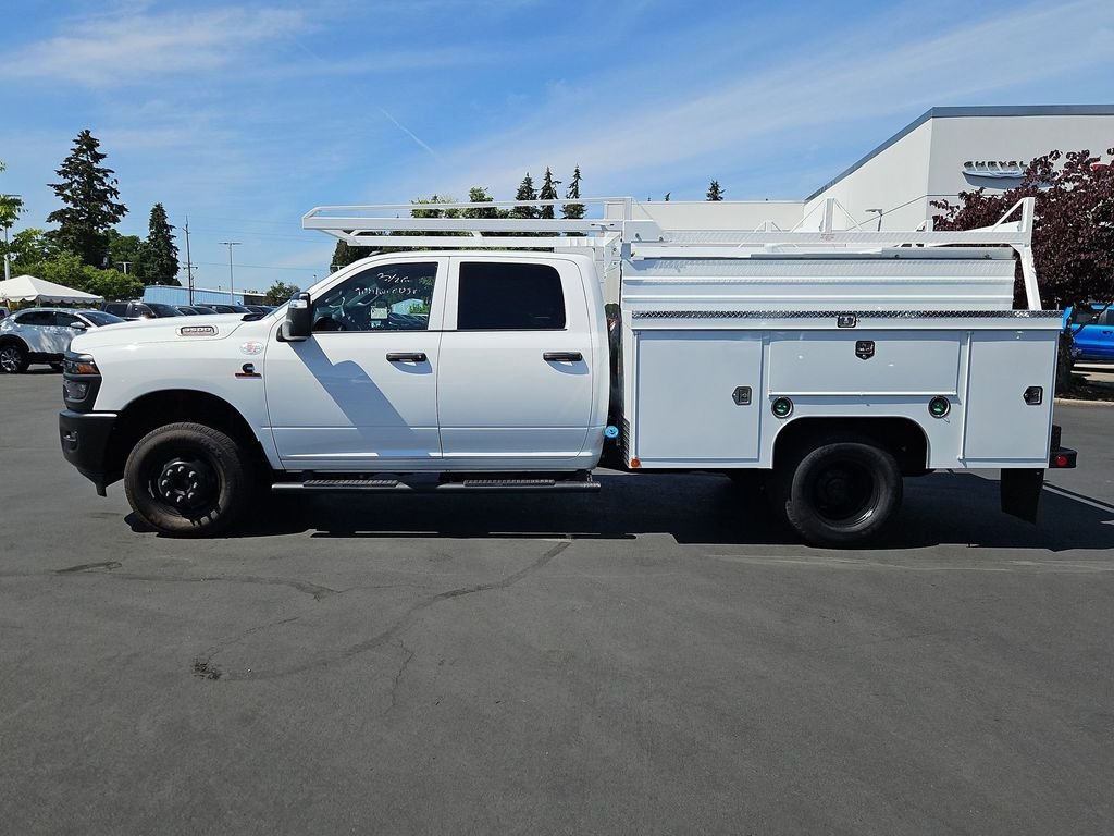 New 2026 Bright White Clearcoat RAM Tradesman image 3