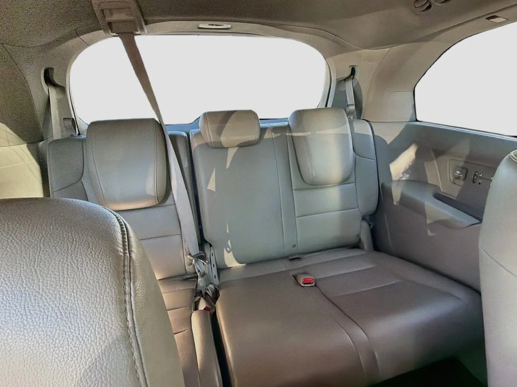 Used 2016 White Honda EX-L image 28