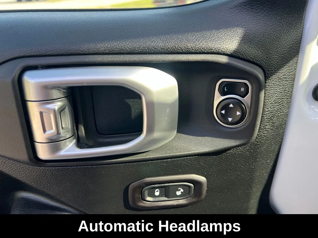 Certified Used 2020 White Jeep Sport image 29