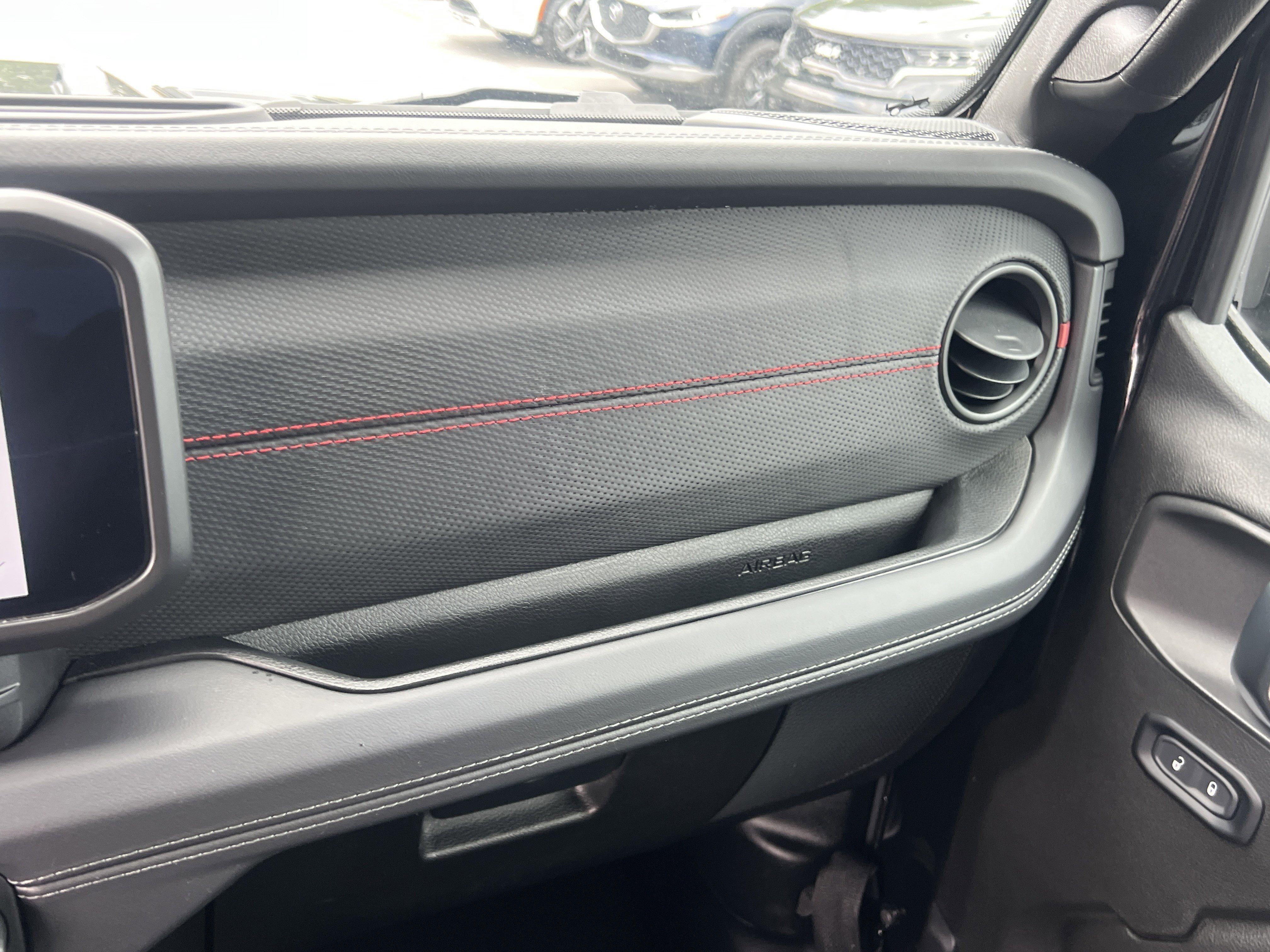 Used 2025 Black Clearcoat Jeep Rubicon image 40