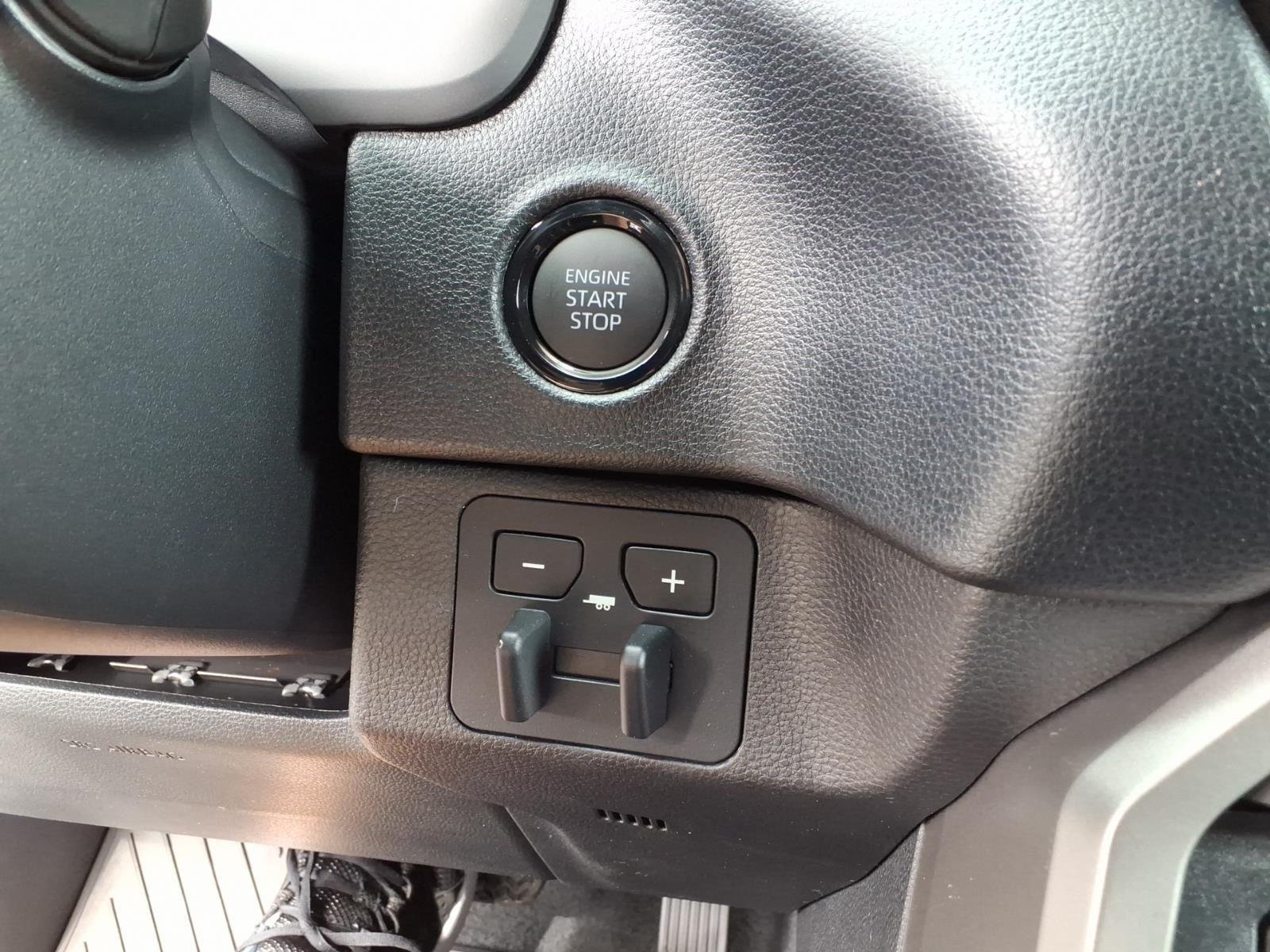 Used 2025 Lunar Rock Toyota SR5 image 9
