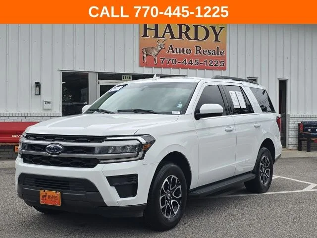 Certified Used 2022 White Ford XLT image 1