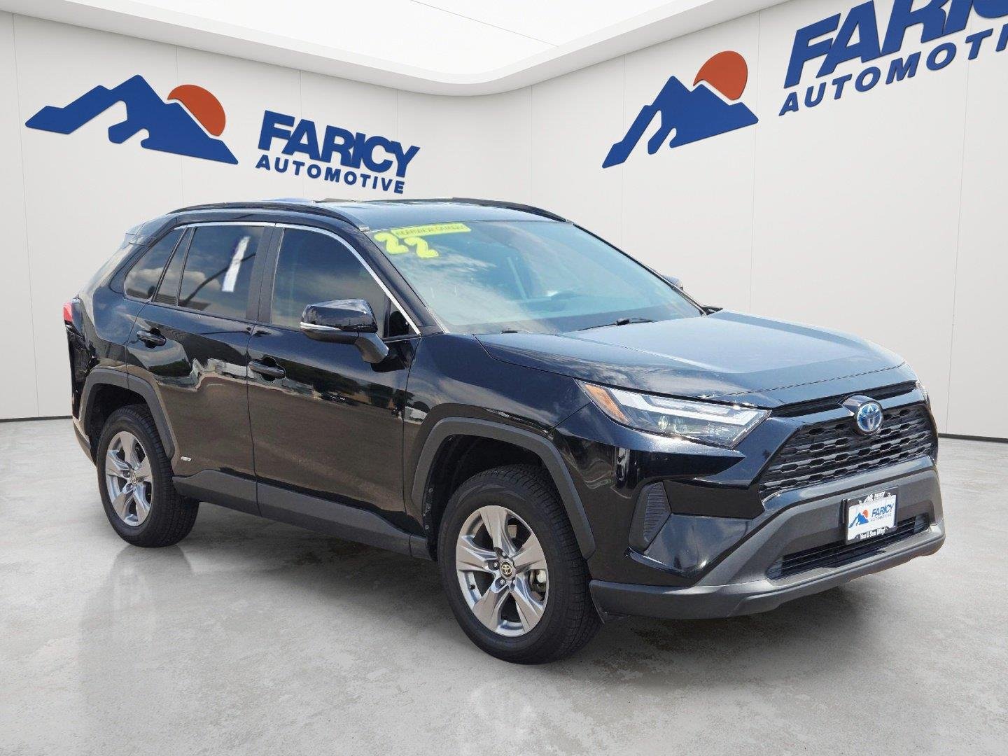 Certified Used 2022 Midnight Black Metallic Toyota Hybrid XLE image 3