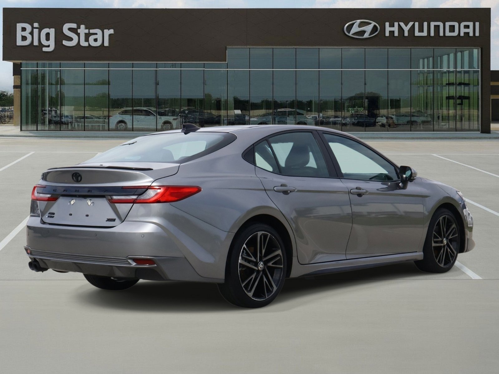 Used 2025 Heavy Metal Toyota XSE image 4