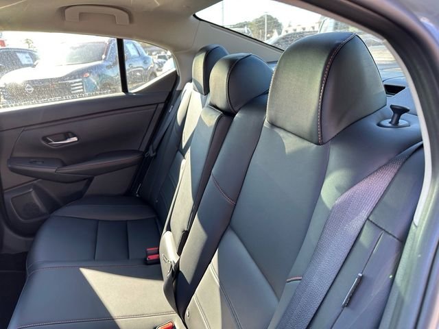 New 2025 Nissan Sentra Xtronic CVT SR