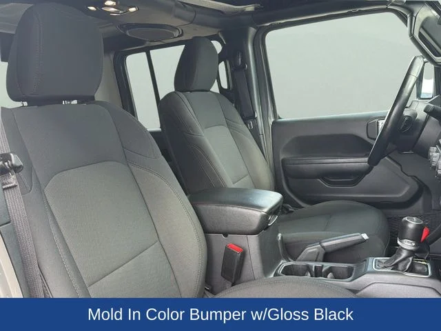 Used 2022 Gray Jeep Altitude image 21